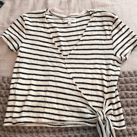 Madewell Tops - Madewell Texture & Thread Tie Tee